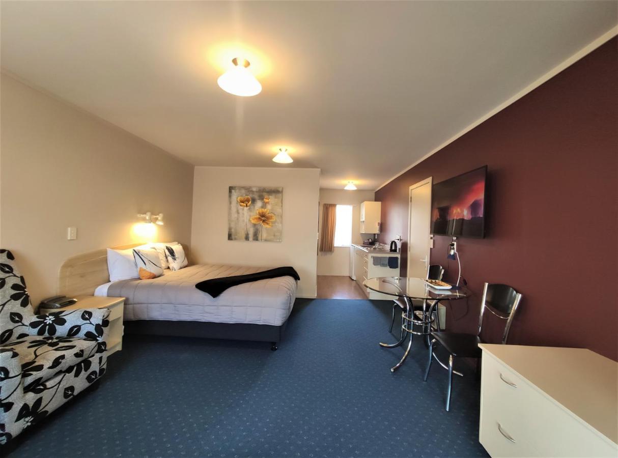 Braemar Motor Lodge Palmerston North Buitenkant foto
