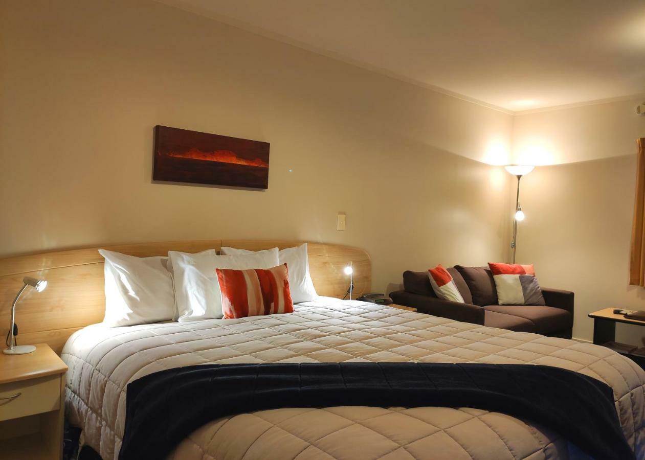 Braemar Motor Lodge Palmerston North Buitenkant foto
